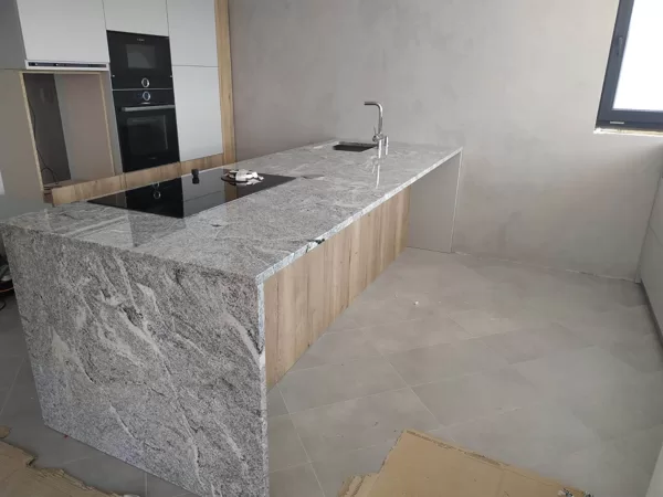 15b Viscont White